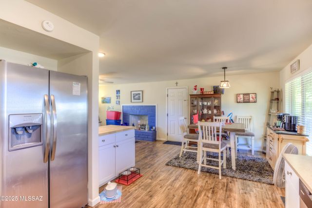 150 W CN Rock Street, Corona De Tucson, AZ 85641