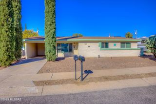 150 W CN Rock Street, Corona De Tucson, AZ 85641
