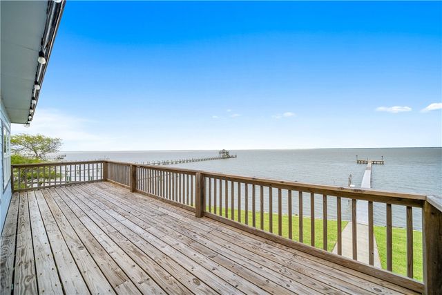 478 S County Road 1144, Riviera, TX 78379