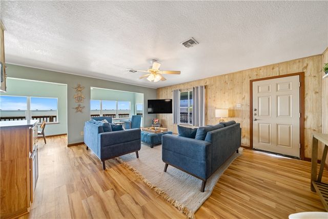 478 S County Road 1144, Riviera, TX 78379