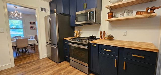 41 W BENDEL CIR, Memphis, TN 38117