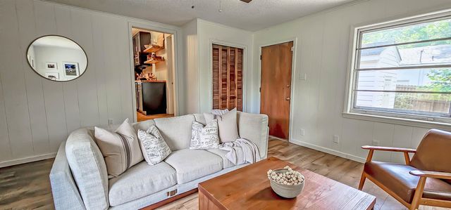 41 W BENDEL CIR, Memphis, TN 38117