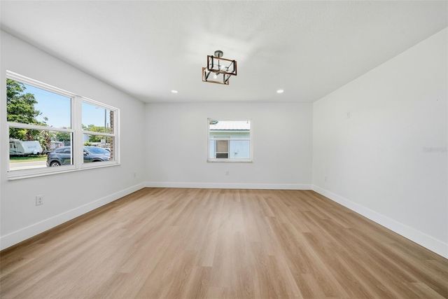 7101 62 WAY N, Pinellas Park, FL 33781