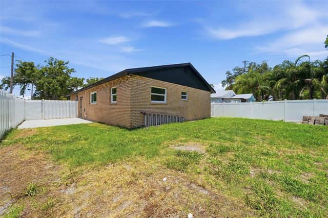 7101 62 WAY N, Pinellas Park, FL 33781