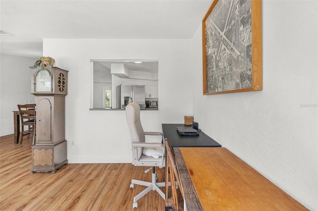 2600 PALMETTO STREET, Nokomis, FL 34275