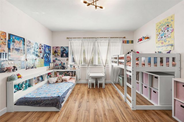 2600 PALMETTO STREET, Nokomis, FL 34275