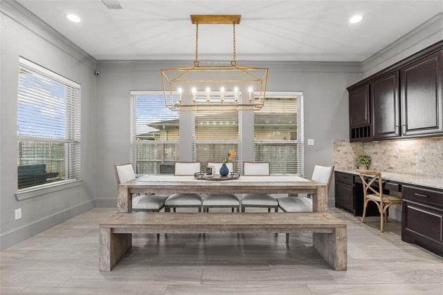 1805 Sterling Creek Drive, Friendswood, TX 77546