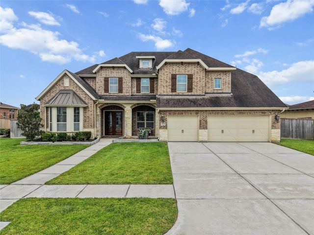 1805 Sterling Creek Drive, Friendswood, TX 77546
