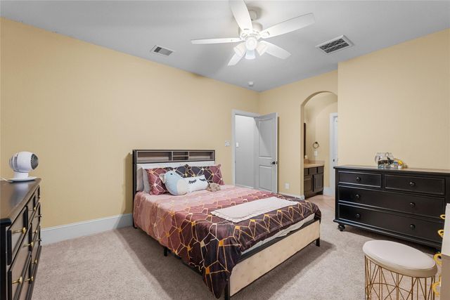 1805 Sterling Creek Drive, Friendswood, TX 77546