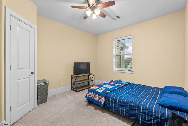 1805 Sterling Creek Drive, Friendswood, TX 77546