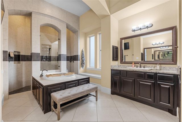 1805 Sterling Creek Drive, Friendswood, TX 77546