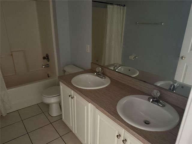 10925 SUBTLE TRAIL DRIVE, Riverview, FL 33579