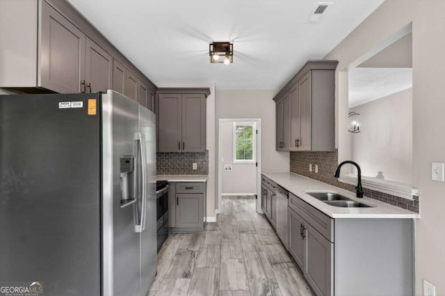 109 Arlington Court, Newnan, GA 30263