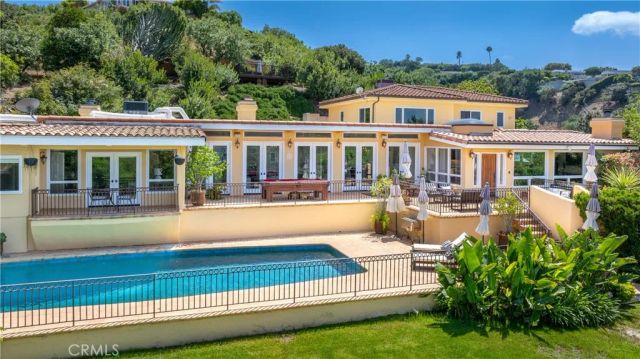 3913 Ventura Canyon, Sherman Oaks, CA 91423