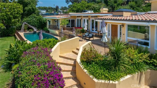 3913 Ventura Canyon, Sherman Oaks, CA 91423