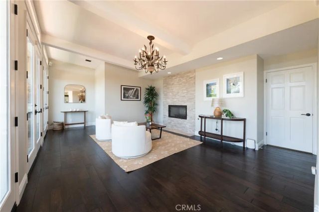 3913 Ventura Canyon, Sherman Oaks, CA 91423