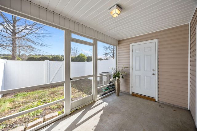 307 Glen Cannon Drive, Jacksonville, NC 28546