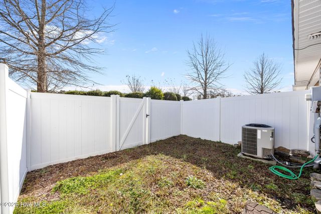 307 Glen Cannon Drive, Jacksonville, NC 28546