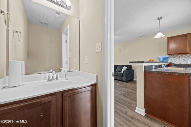 307 Glen Cannon Drive, Jacksonville, NC 28546