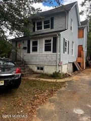 195 Drs James Parker Boulevard, Red Bank, NJ 07701