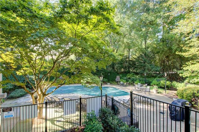 2865 Lenox Road NE 102, Atlanta, GA 30324