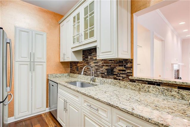 2865 Lenox Road NE 102, Atlanta, GA 30324
