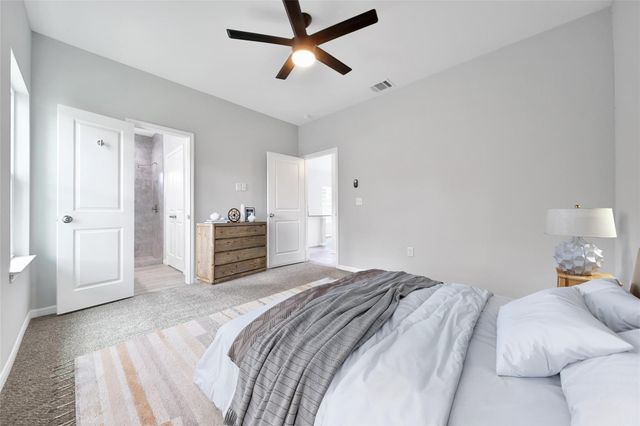 16713 E Ivanhoe, Montgomery, TX 77316