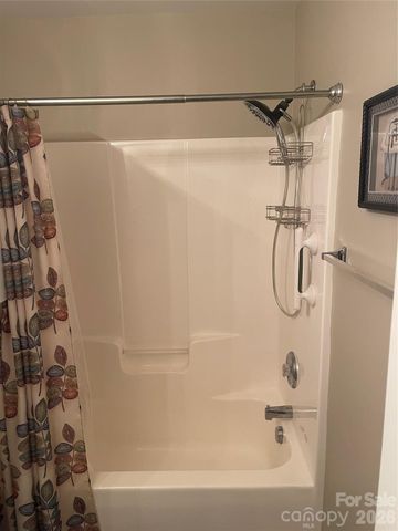 1158 Hammond Drive, Matthews, NC 28104