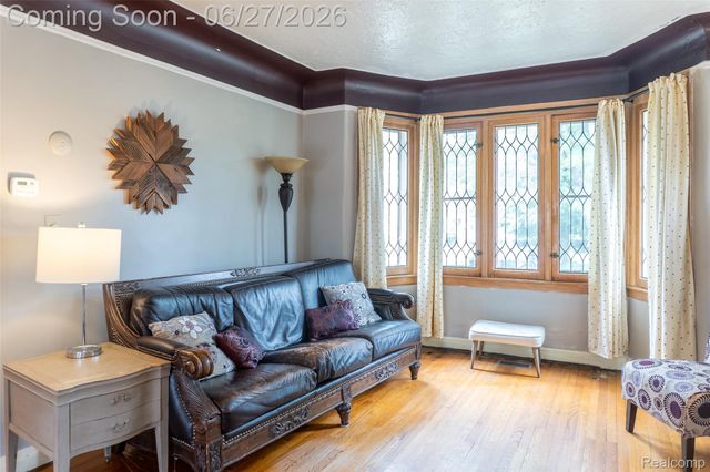 15080 Artesian Street, Detroit, MI 48223