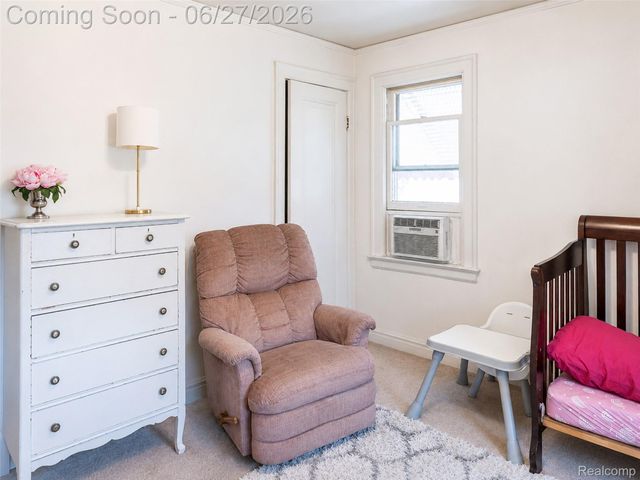 15080 Artesian Street, Detroit, MI 48223
