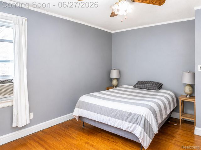 15080 Artesian Street, Detroit, MI 48223
