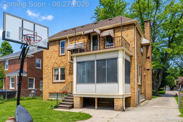 15080 Artesian Street, Detroit, MI 48223