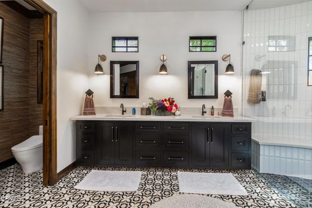 2508 Brighton Park, Bakersfield, CA 93311