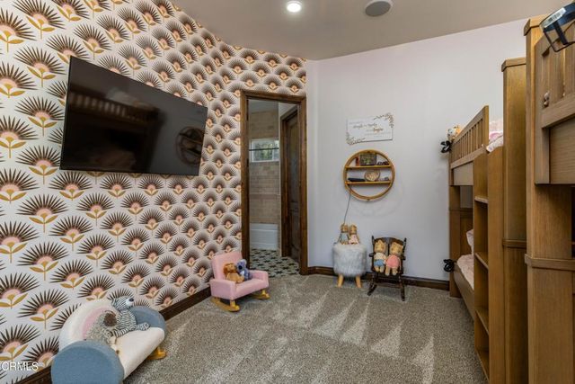 2508 Brighton Park, Bakersfield, CA 93311