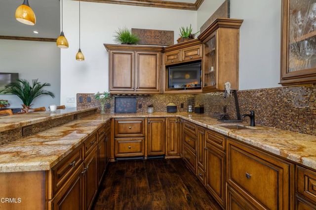 2508 Brighton Park, Bakersfield, CA 93311