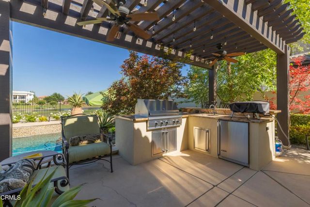 2508 Brighton Park, Bakersfield, CA 93311