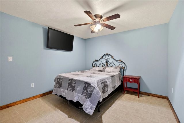 11591 Fm 59, Athens, TX 75751