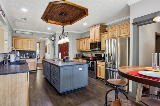 11591 Fm 59, Athens, TX 75751