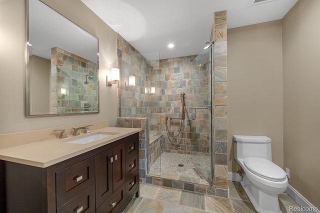 4190 AQUARINA Street, Waterford Charter Township, MI 48329