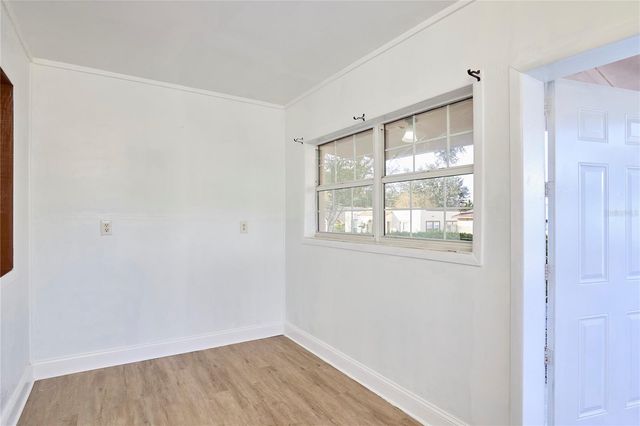 214 W ELM STREET, Tampa, FL 33604