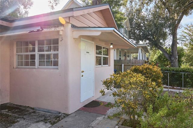 214 W ELM STREET, Tampa, FL 33604