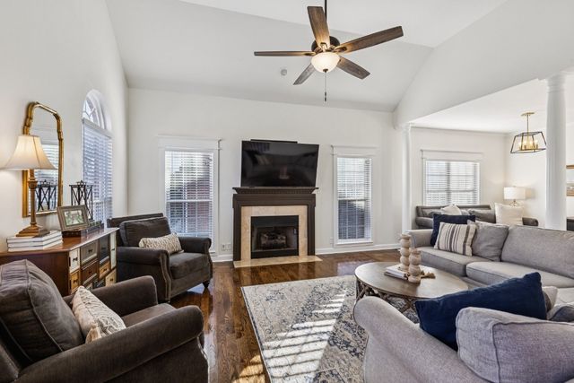 7995 Boone Trce, Nashville, TN 37221