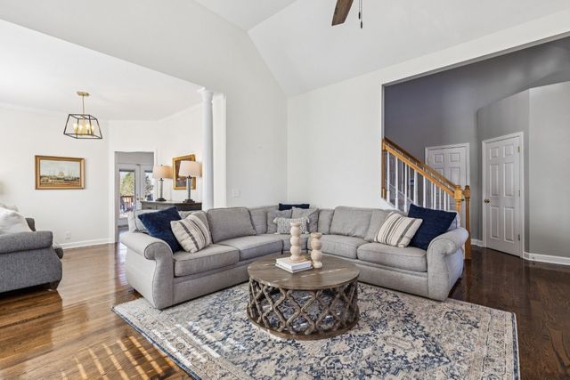 7995 Boone Trce, Nashville, TN 37221