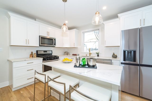 2 Yuba Pl 2, Natick, MA 01760