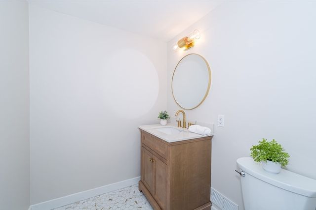 2 Yuba Pl 2, Natick, MA 01760