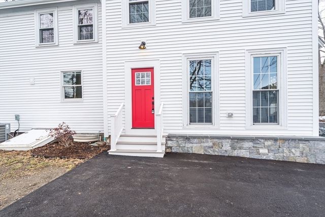 2 Yuba Pl 2, Natick, MA 01760