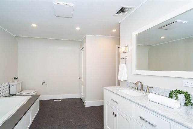 2 Yuba Pl 2, Natick, MA 01760