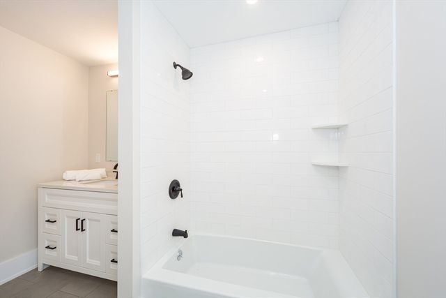 2 Yuba Pl 2, Natick, MA 01760