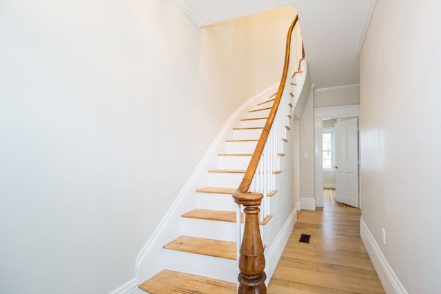 2 Yuba Pl 2, Natick, MA 01760