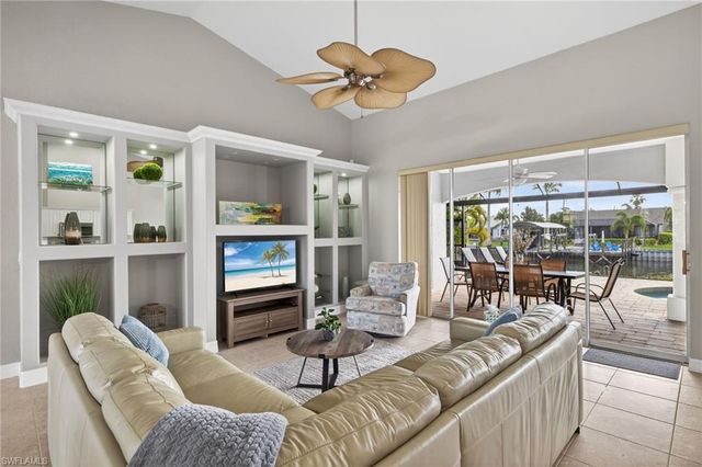 4817 SW 20th PL, Cape Coral, FL 33914